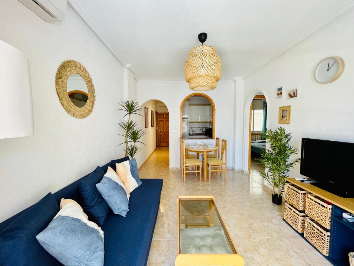 El Papagayo Apartment 2 Mins Walking To The Beach Torrevieja Extérieur photo